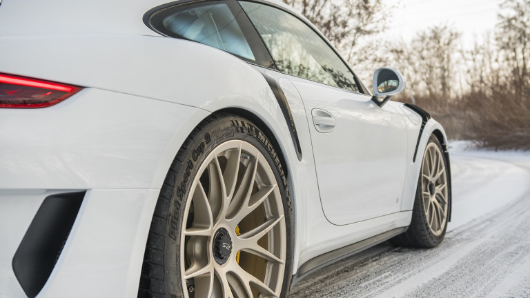 GT3_RS_WHITE_WEB_011