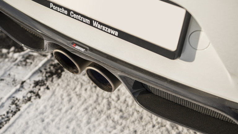 GT3_RS_WHITE_WEB_012
