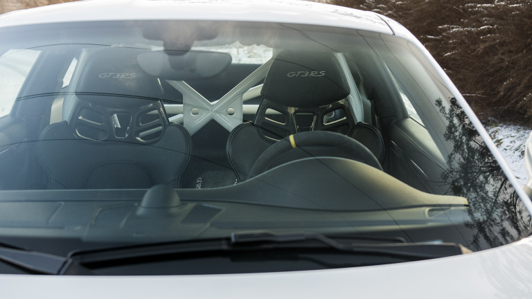 GT3_RS_WHITE_WEB_015