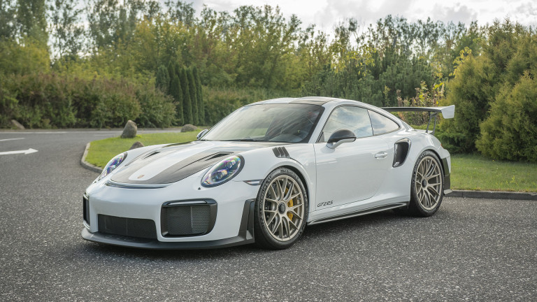 911_GT2RS_WEB_002