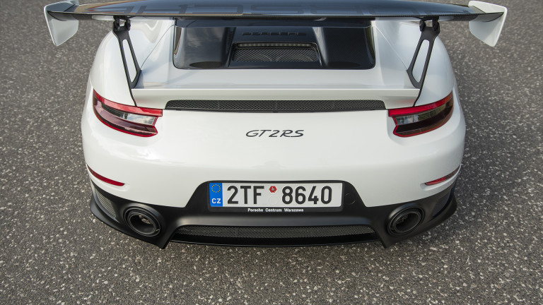 911_GT2RS_WEB_014