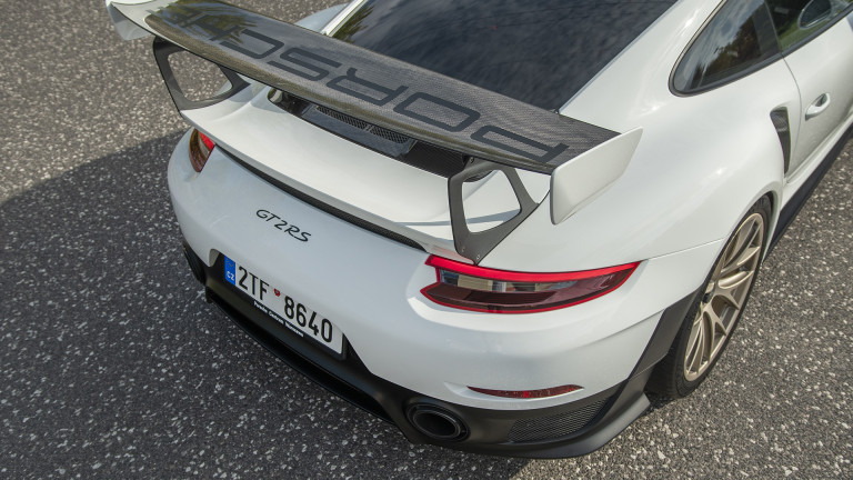 911_GT2RS_WEB_025