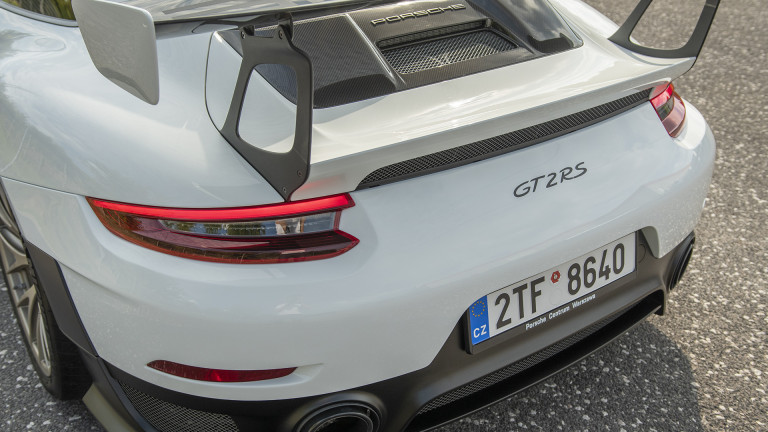 911_GT2RS_WEB_026