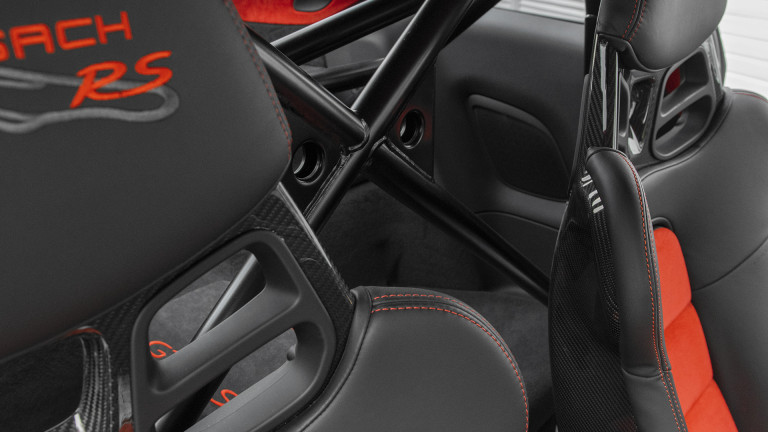 911_GT2RS_WEB_033