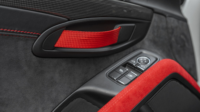 911_GT2RS_WEB_041