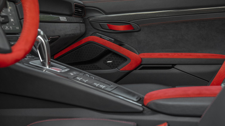 911_GT2RS_WEB_042