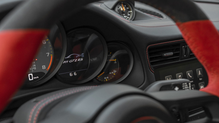 911_GT2RS_WEB_043