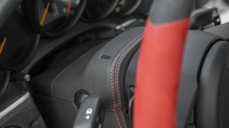911_GT2RS_WEB_051