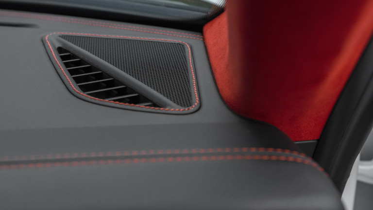911_GT2RS_WEB_055