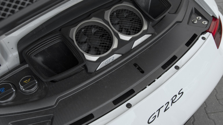 911_GT2RS_WEB_060