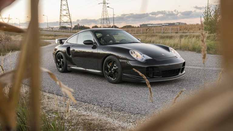PORSCHE_996_GT2_005