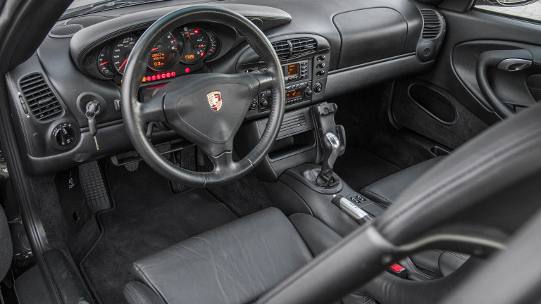 PORSCHE_996_GT2_021