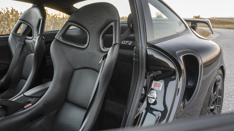 PORSCHE_996_GT2_022