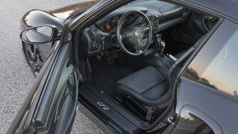 PORSCHE_996_GT2_023