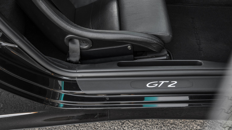 PORSCHE_996_GT2_039