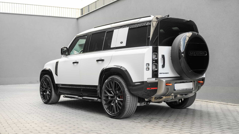 LAND_ROVER_DEFENDER_110_004