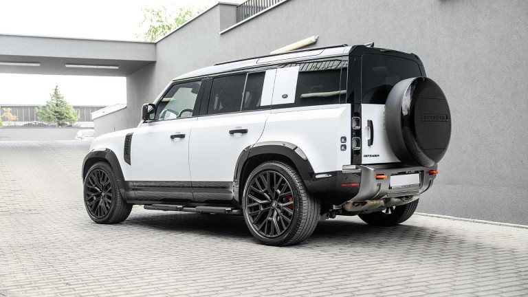 LAND_ROVER_DEFENDER_110_006