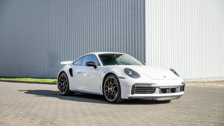 PORSCHE_992_TURBOS_WHITE_002