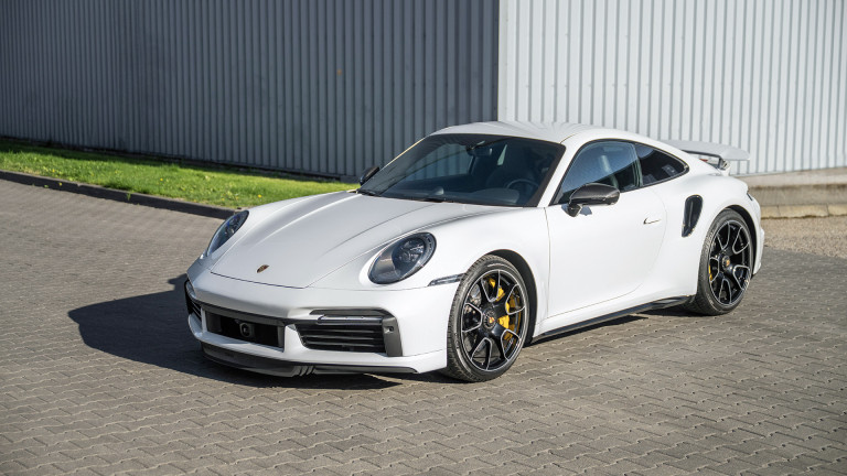 PORSCHE_992_TURBOS_WHITE_003