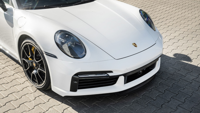 PORSCHE_992_TURBOS_WHITE_008