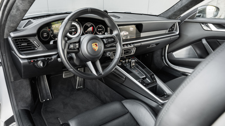 PORSCHE_992_TURBOS_WHITE_018