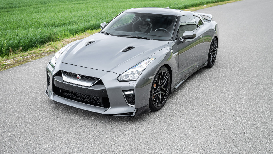 NISSAN_GTR_GREY_05_2025_003