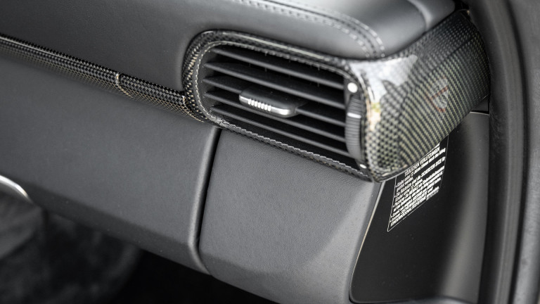 PORSCHE_997_GT2_SILVER_045