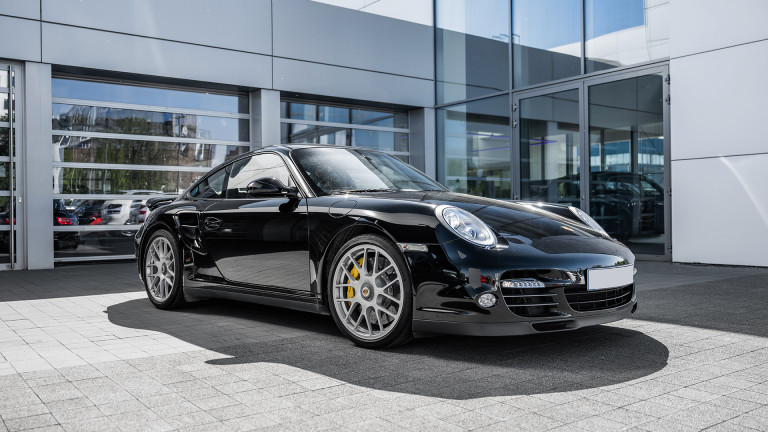 PORSCHE_997_TURBO_S_BLACK_001