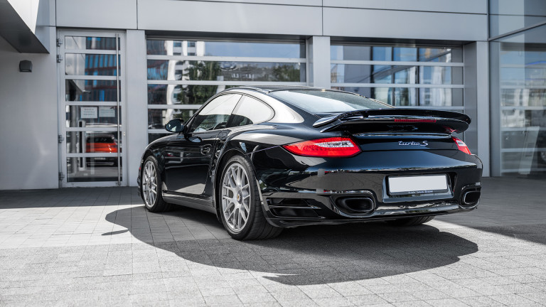 PORSCHE_997_TURBO_S_BLACK_005