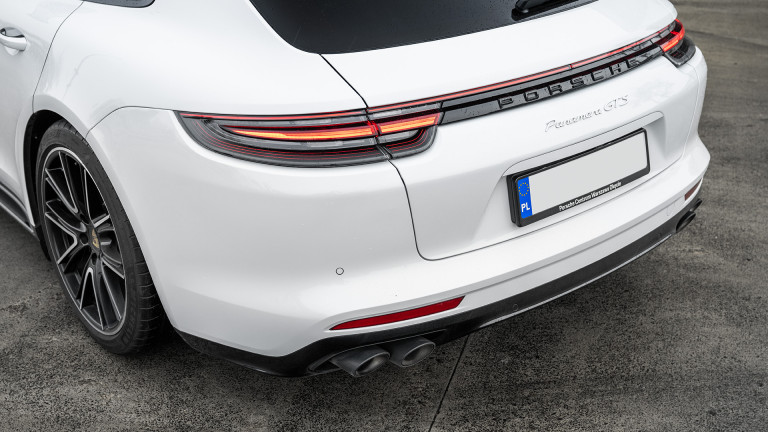 PORSCHE_PANAMERA_ST_GTS_WHITE_008