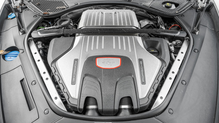 PORSCHE_PANAMERA_ST_GTS_WHITE_033