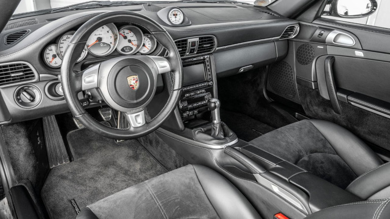 PORSCHE_911_997_TURBO_SCHALTER_021