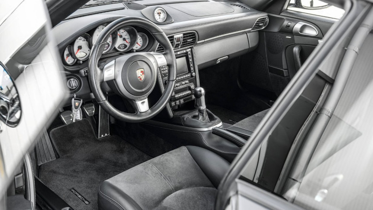 PORSCHE_911_997_TURBO_SCHALTER_024