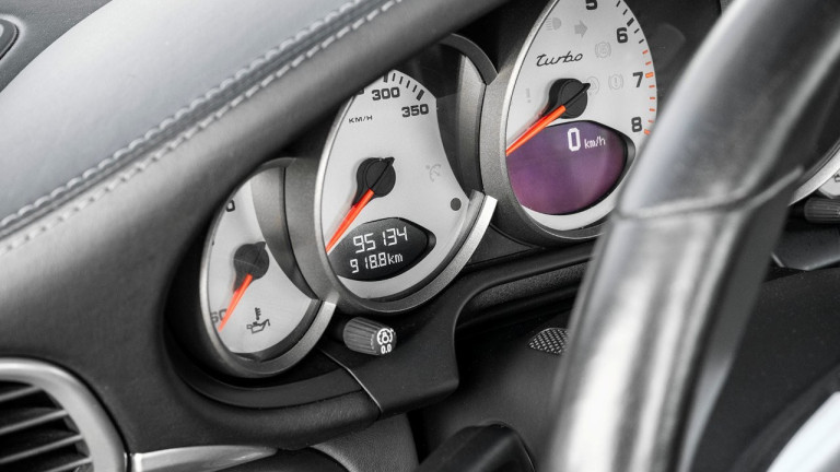 PORSCHE_911_997_TURBO_SCHALTER_034