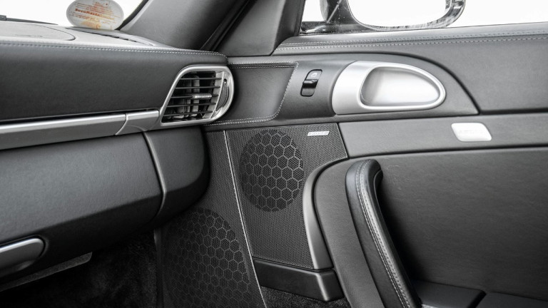 PORSCHE_911_997_TURBO_SCHALTER_043